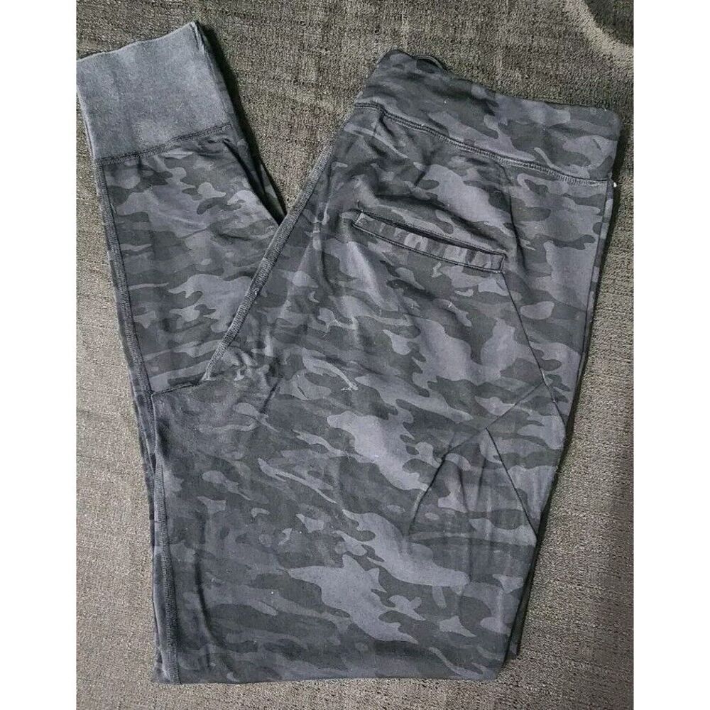 Alphalete Pro Elite Jogger Womans M Black‎ Gray Camo Premium Blend Gym Athletic